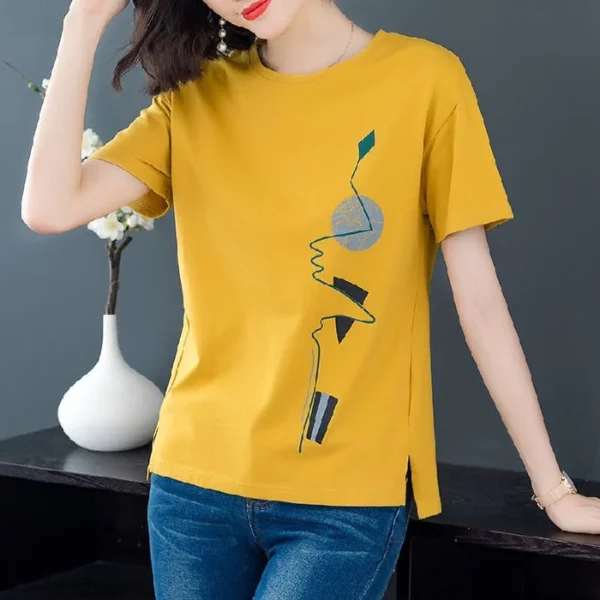 e5e36ce5390bab238ddce349a737673e.webp Women's Korean Style Retro T-Shirt