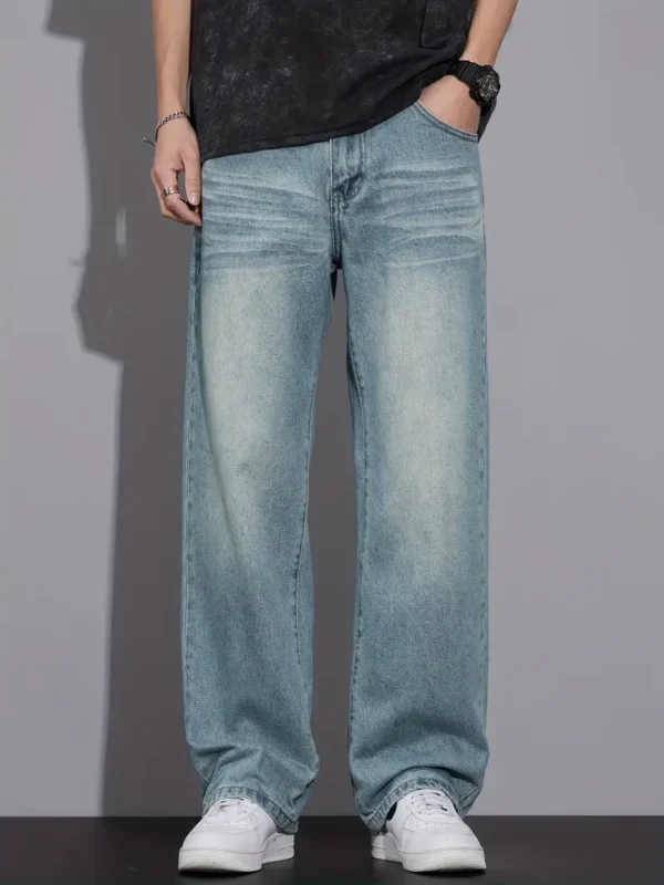 eac6a52f-4176-4798-b47f-8c9086bac90c.webp Men's Light Wash Relaxed-Fit Jeans