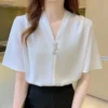 sg-11134201-7rblr-lomasbiw7yao84.webp Women's White V-Neck Blouse